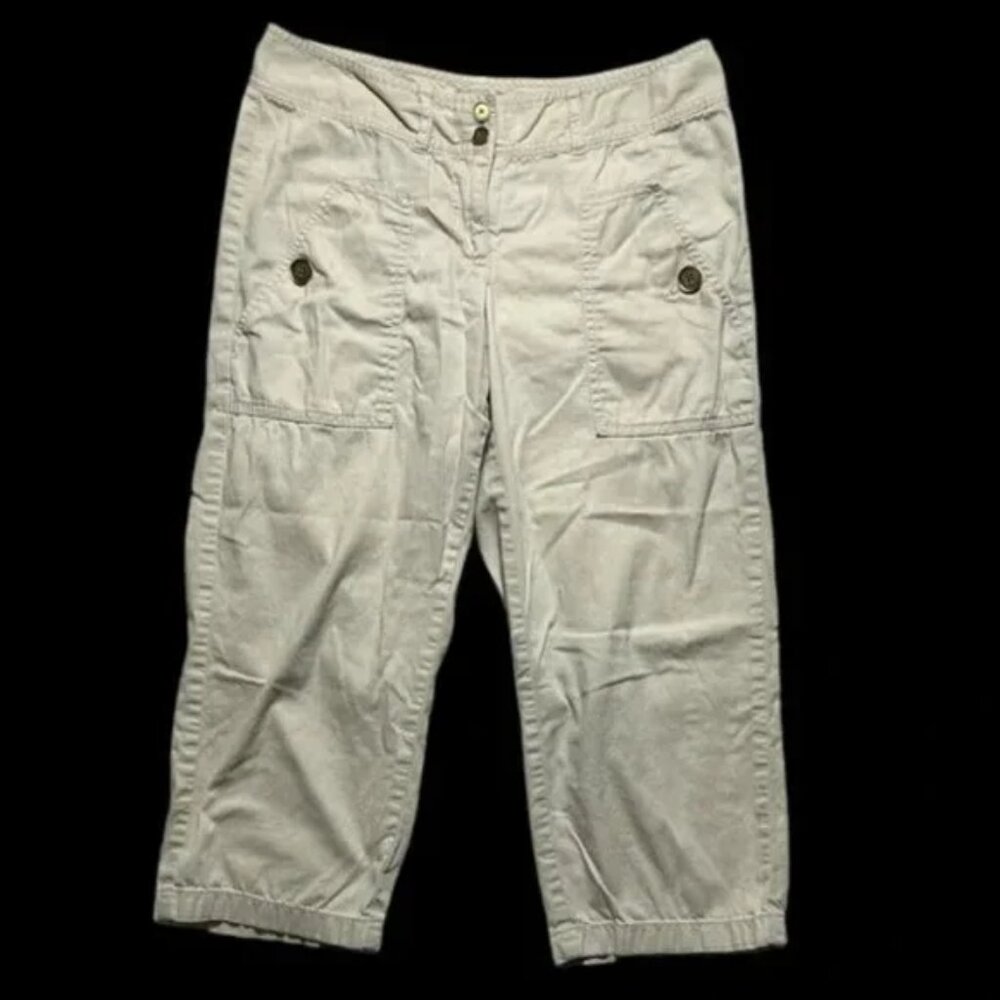 MICHAEL Michael Kors tan capris. Size 4